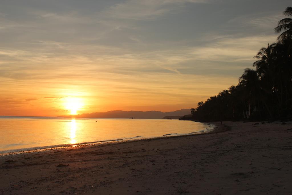 Anda White Beach Resort Luaran gambar